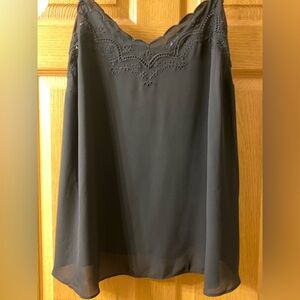Torrid Black Scalloped Edge Tank Top